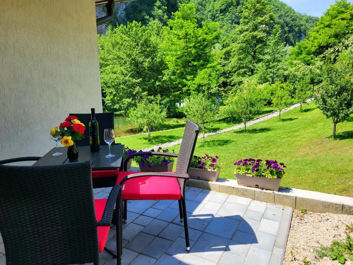 Konoba Slapovi Motel Jajce Bagian luar foto