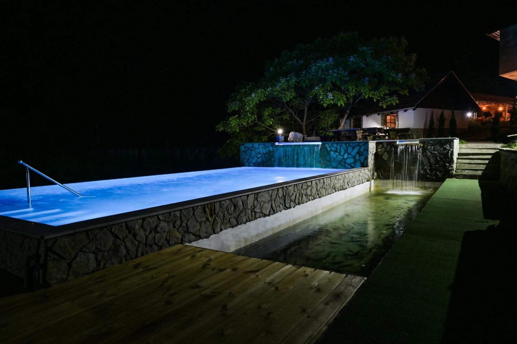 Konoba Slapovi Motel Jajce Bagian luar foto
